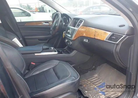 2012 Mercedes-Benz Ml 350 4Matic z USA, uszkodzony, nr VIN 4JGDA5HB4CA000627